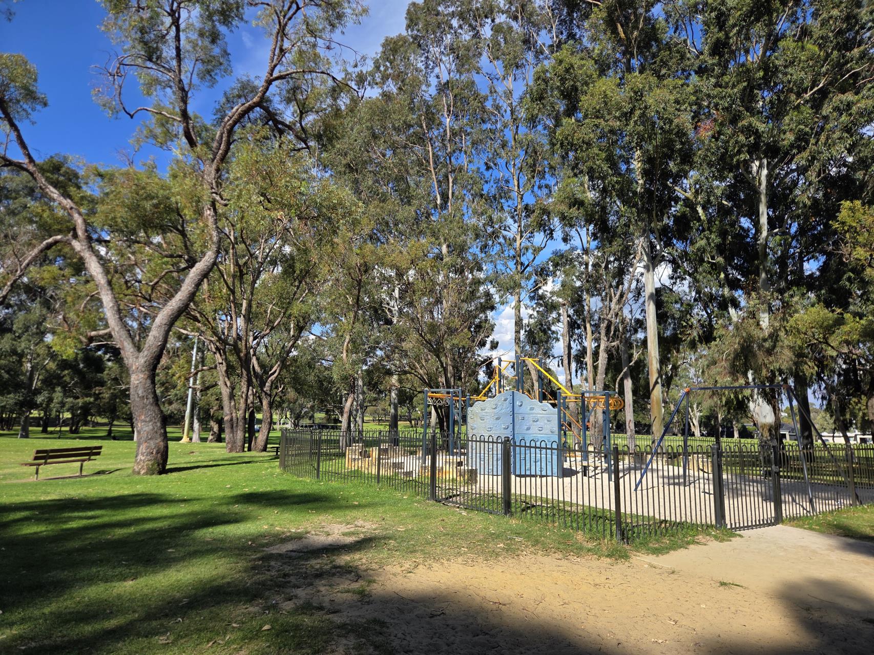 Harold Rossiter Playground Renewal – Share Your Thoughts